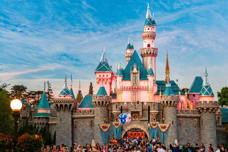 Top American Creative Travel Destinations: The 2026 Authority Guide